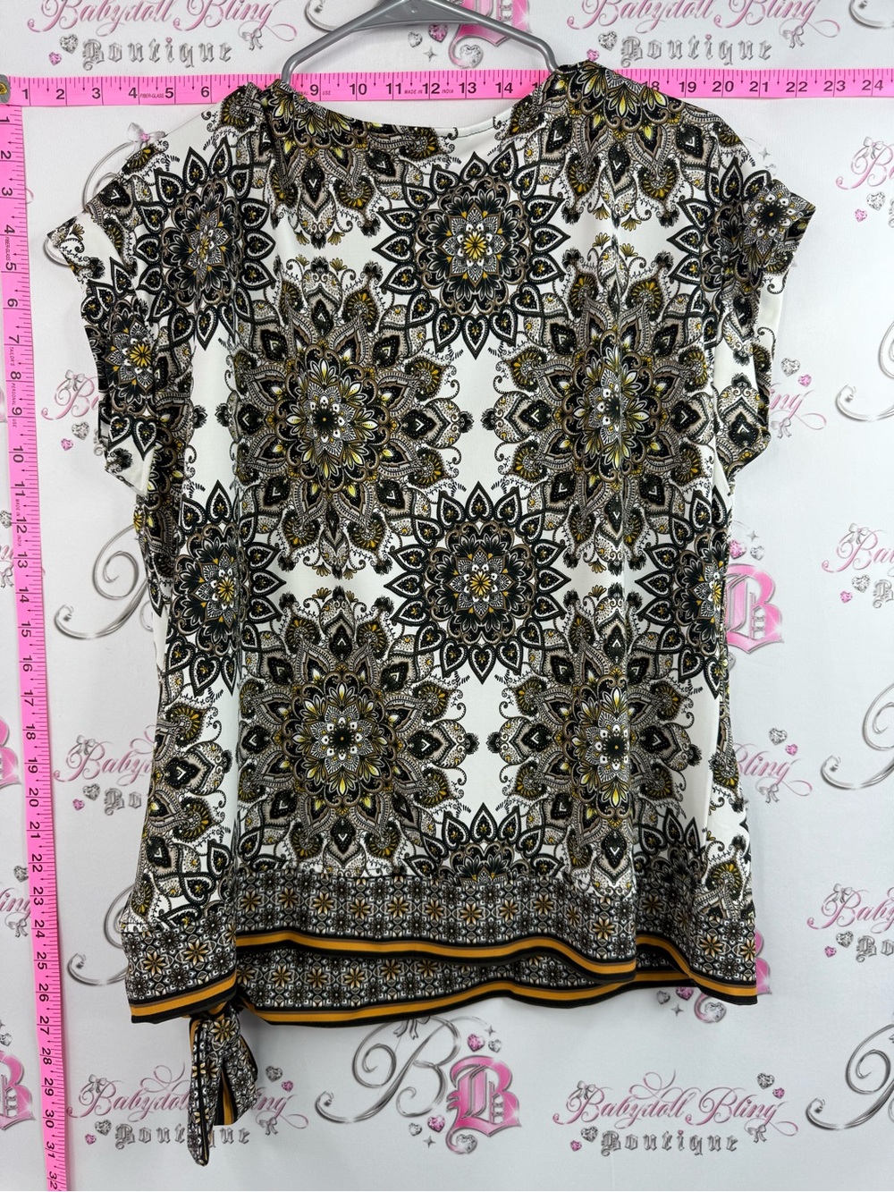 cleo tshirt White Floral Medallion Cap-Sleeve Top with Black & Gold Accents - Picture 2 of 9